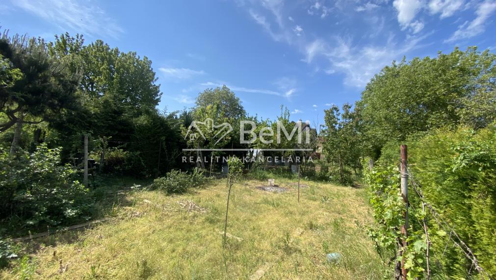 2 rodinné domy Nitra – ČERMÁŇ – pozemok 1 390 m2 ID 613-12-MIG