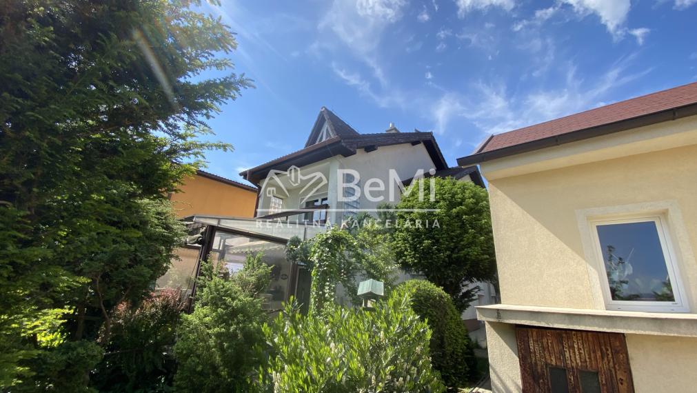 2 rodinné domy Nitra – ČERMÁŇ – pozemok 1 390 m2 ID 613-12-MIG