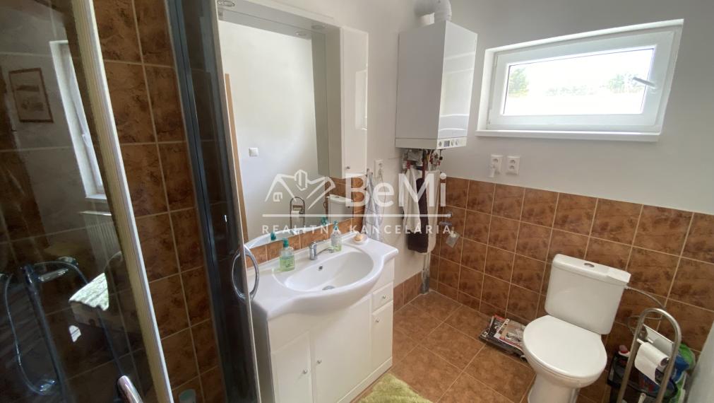2 rodinné domy Nitra – ČERMÁŇ – pozemok 1 390 m2 ID 613-12-MIG