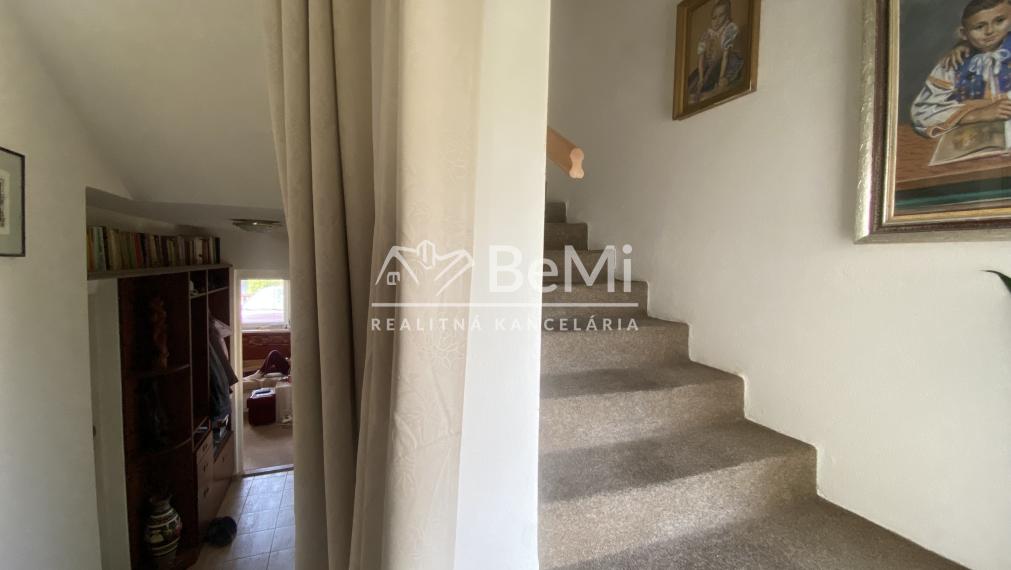 2 rodinné domy Nitra – ČERMÁŇ – pozemok 1 390 m2 ID 613-12-MIG