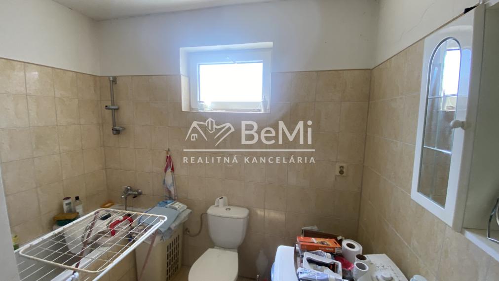 2 rodinné domy Nitra – ČERMÁŇ – pozemok 1 390 m2 ID 613-12-MIG