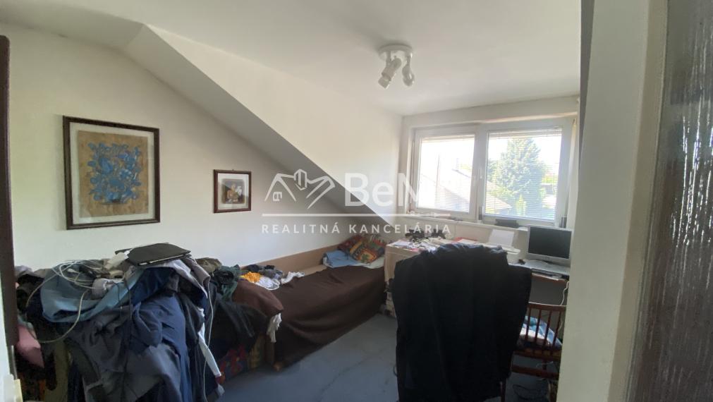 2 rodinné domy Nitra – ČERMÁŇ – pozemok 1 390 m2 ID 613-12-MIG