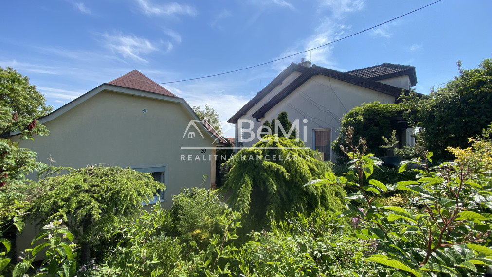 2 rodinné domy Nitra – ČERMÁŇ – pozemok 1 390 m2 ID 613-12-MIG