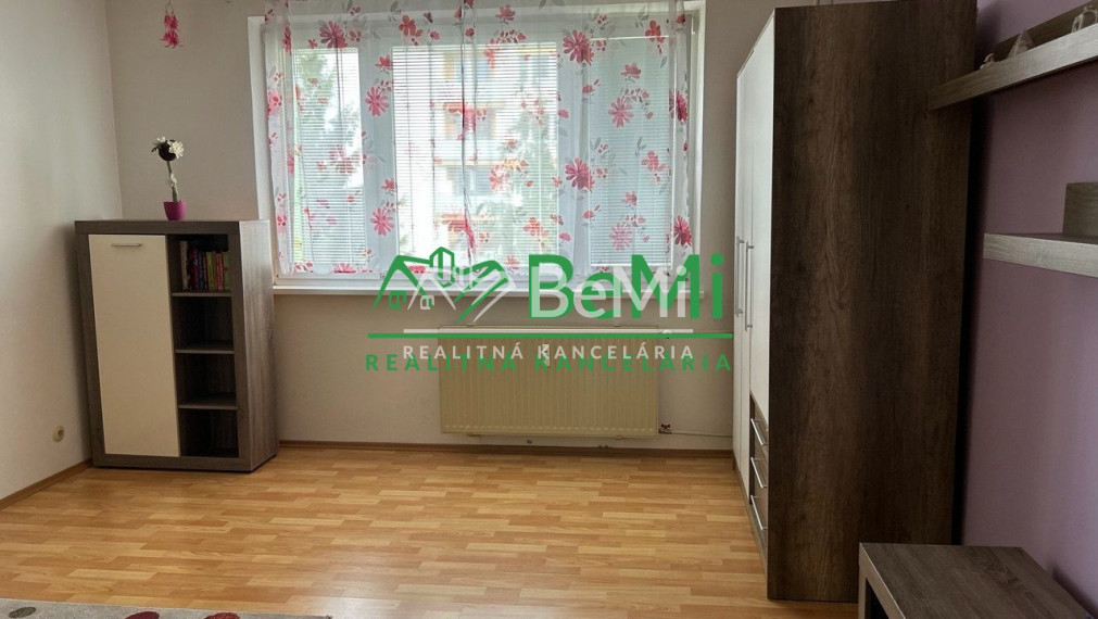 Prenájom 2 izbový byt – Sasová