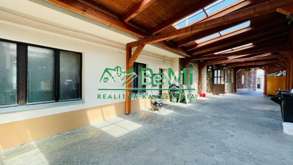 Na predaj polyfunkčný objekt, Bánovce nad Bebravou