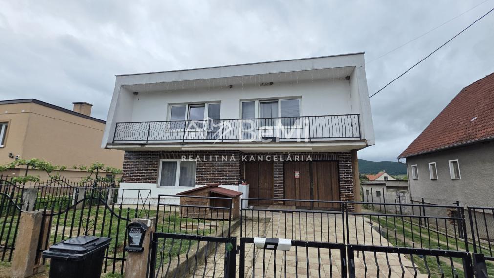 Rodinný dom Čereňany za cenu bytu
