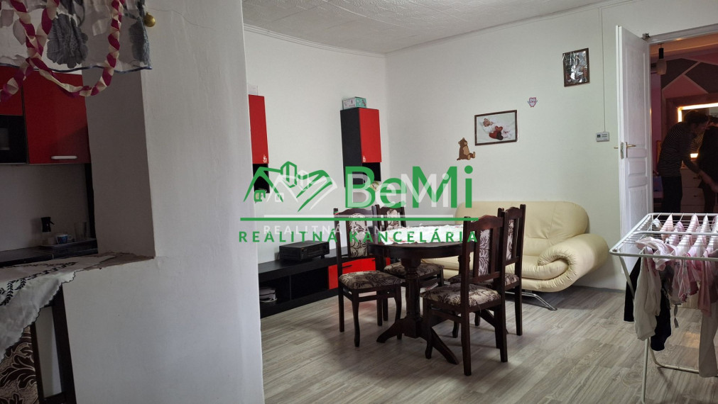 Zrekonštruovaný dom v Szalaszend- 44000,-Eur