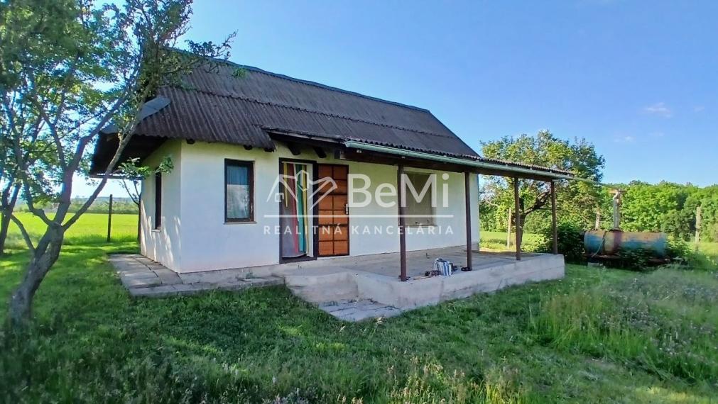 Útulná murovaná chata -  Príbelce časť Škriavnik(026-13-MIMI)