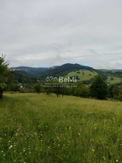 Predaj: Pozemok,1647m2, Hvozdnica, okres Bytča (265-14-MACH)