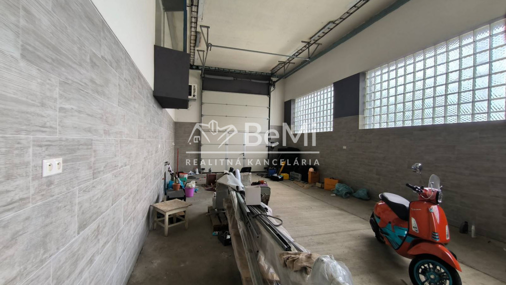 Prenájom: Priestory, Kysucké Nové Mesto, 300m2,(211-27-PEMO)