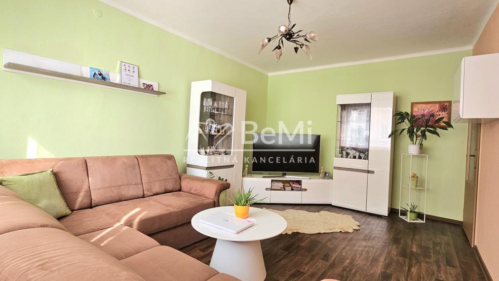 2-IZBOVÝ BYT RIMAVSKÁ SOBOTA - NA PREDAJ