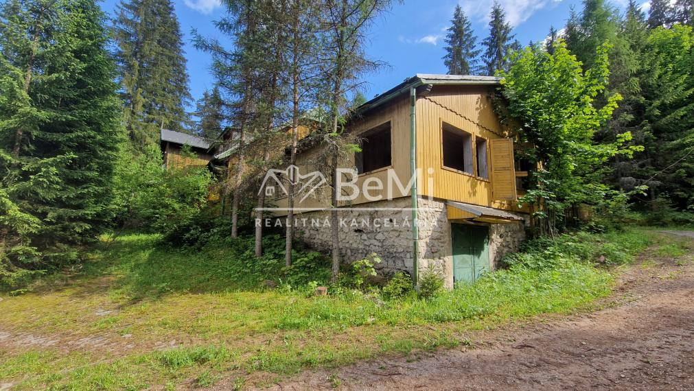 Chata pri Dob.ľadovej jaskyni vhodná na investíciu-NA PREDAJ