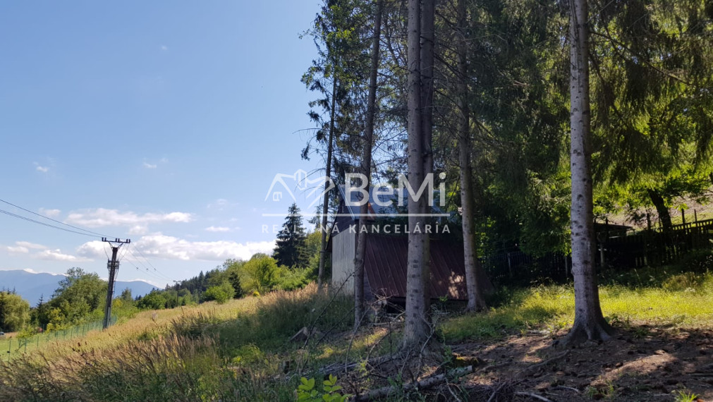 Predaj: Rekr. pozemok Stražov, 2770m2, Žilina (266-14-MACH)