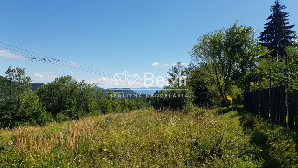 Predaj: Rekr. pozemok Stražov, 2770m2, Žilina (266-14-MACH)
