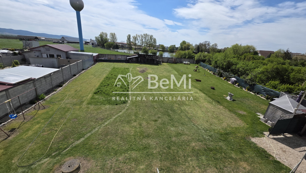 Slnečný 2,5 -izbový byt 66 m² v Pobedime  balkón, klimatizácia