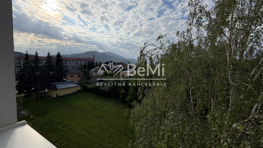 3-izbový byt s balkónom v Rožňav za 99300,-Eur -PREDAJ