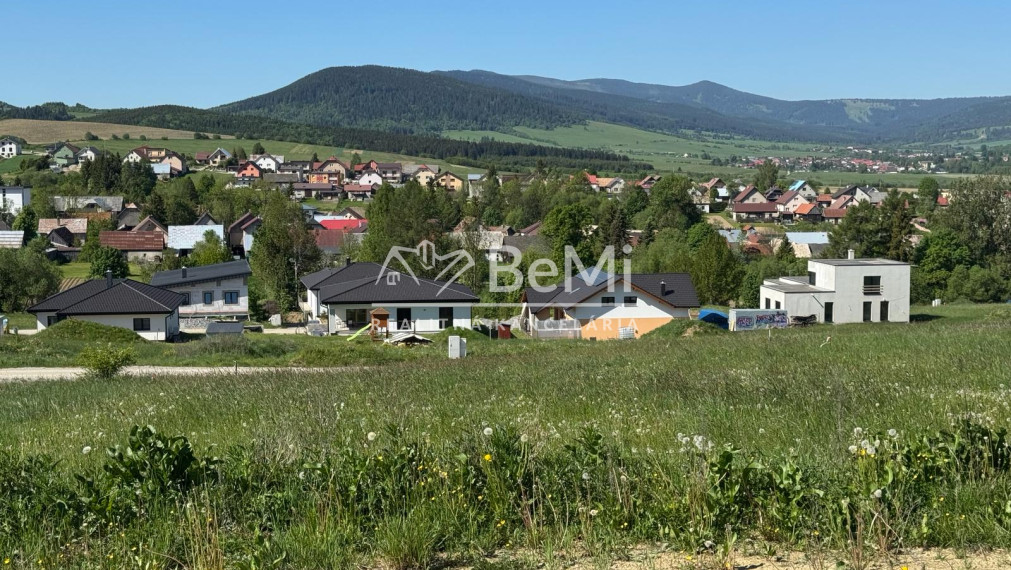 Stavebný pozemok s krásnym výhľadom v obci Babín