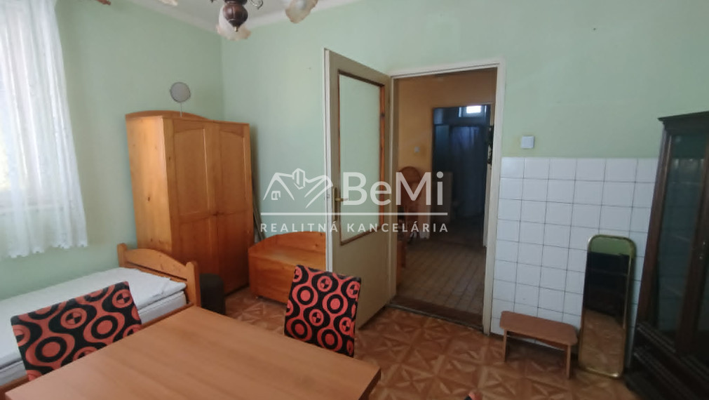 047-12-PAMA Predaj rodinného domu v obci Zbehy