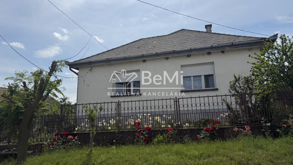 Pekný rodinný dom v obci Abaújdevecser -NA PREDAJ