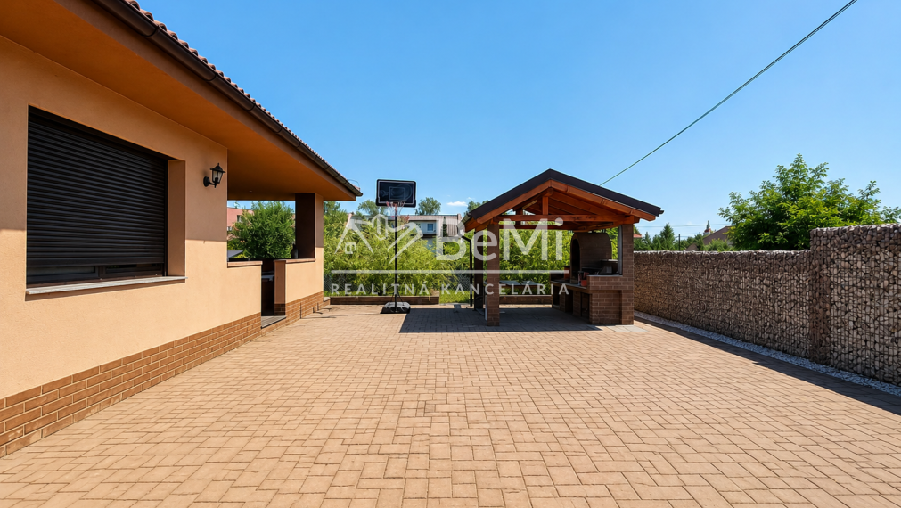 Predaj, 4-izbový rodinný dom - Mužla (046-12-SIHA)