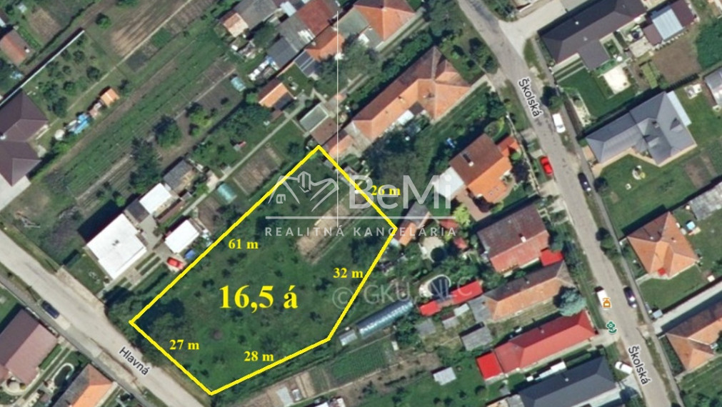 Stavebný pozemok 16,5 á - Vinodol
