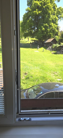 Predaj, priestranný 2-izbový byt Kremnica (021-112-ZOLA)
