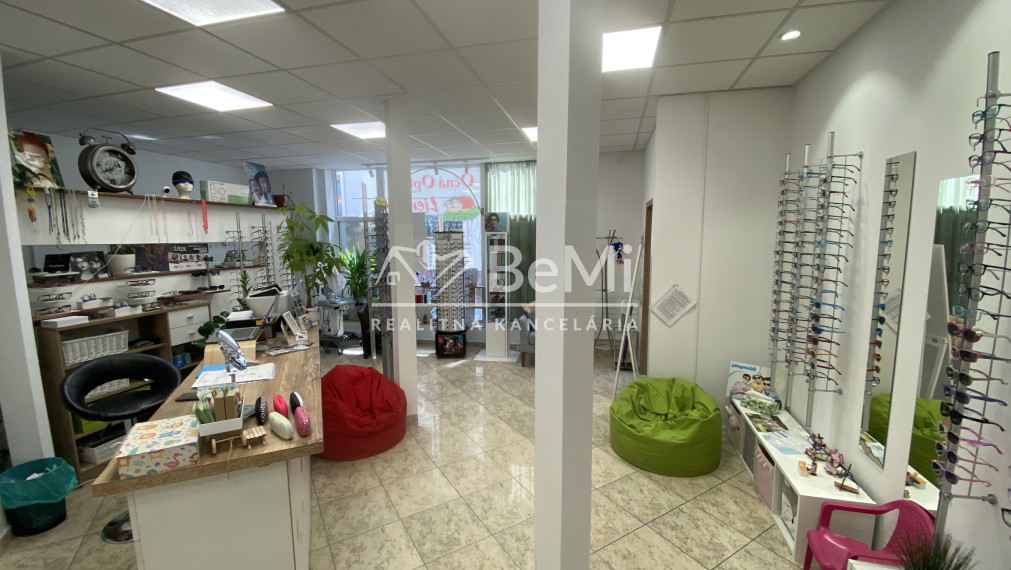 Budova na prenájom úplné centrum Nitra ID 629-28-MIG