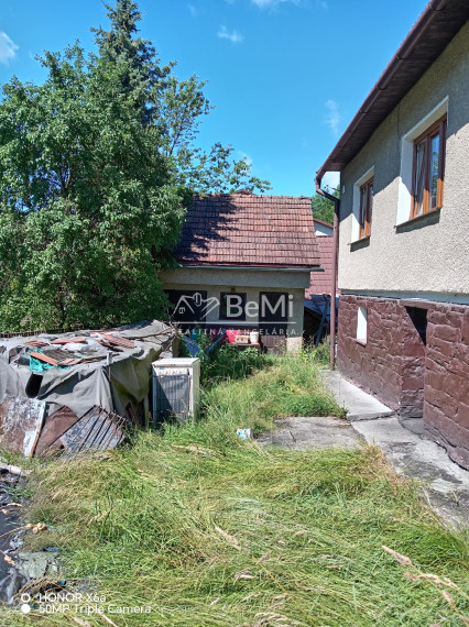 Rezervované: Rodinný dom,1254m2,Skalité, okr.CA(269-12-MACH)