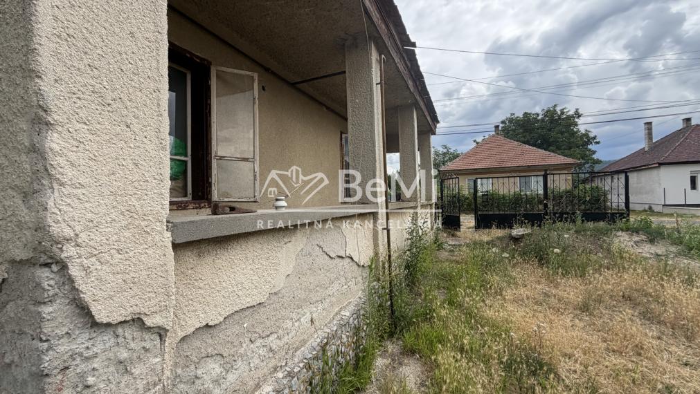 Rodinný dom , v obci Boldogkővárajla ZA 24000,-Eur -PREDAJ
