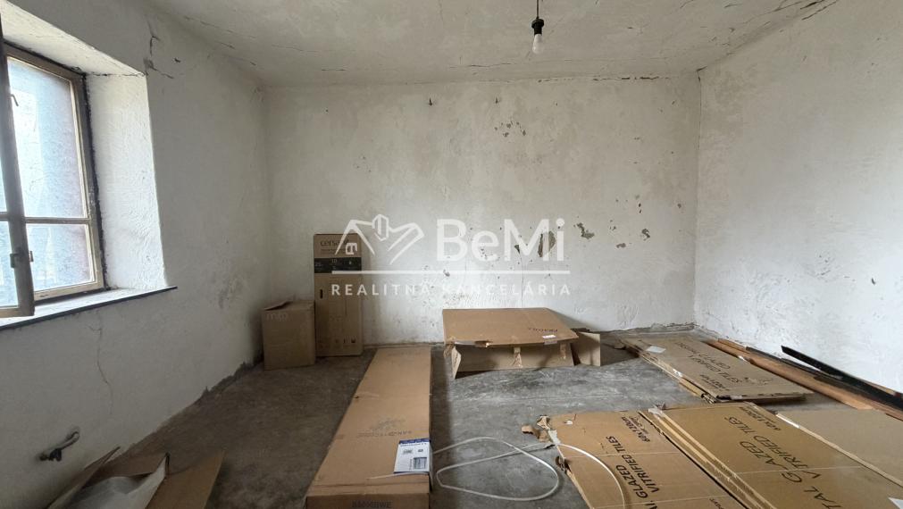 Rodinný dom , v obci Boldogkővárajla ZA 24000,-Eur -PREDAJ