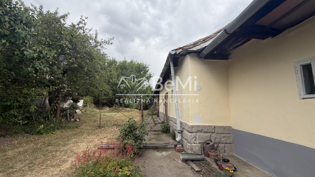 Rodinný dom,vhodný na chatu v Boldogkőújfalu za 27000,-Eur