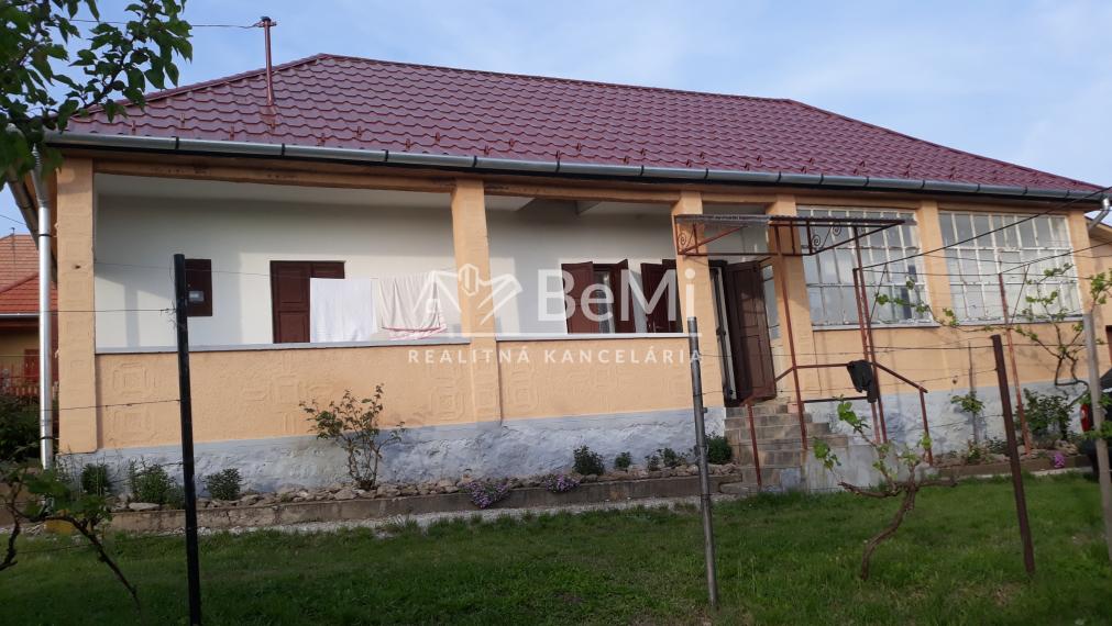 Zrekonštruovaný rodinný dom v obci Fony, Maďarsko - PREDAJ