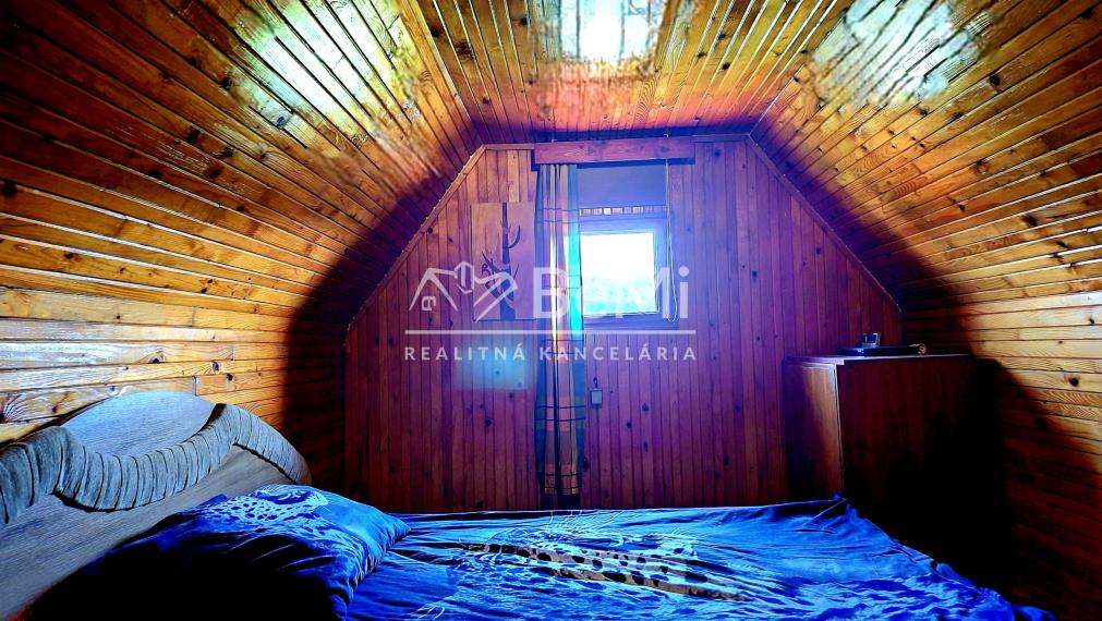 Predaj, dvojpodlažná záhradná chatka, Lutila (023-13-ZOLAa)