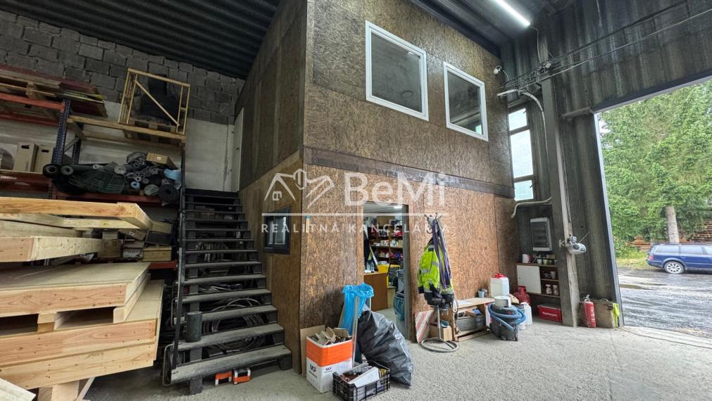 Priemyselný areál, 4 budovy – bývalý Agropodnik Medzibrodie