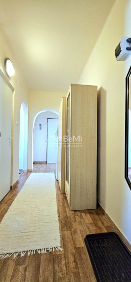 NA PRENÁJOM - 2,5 IZBOVÝ ZARIADENÝ BYT S BALKÓNOM