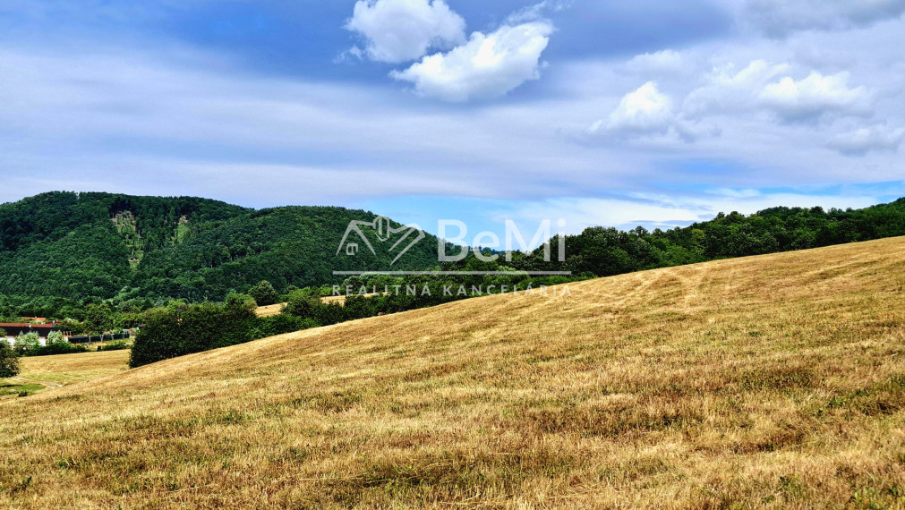 Predaj- stavebný pozemok, Horné Hámre ( 027-14-ZOLA)