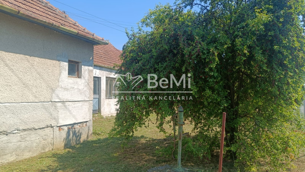 Exkluzívny predaj: 5-izb. dom v Kuzmiciach, pozemok 728 m² 023-12-RAKOE