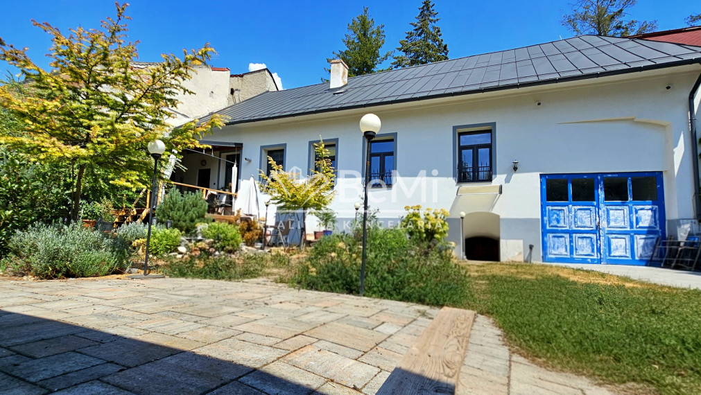 VÝNIMOČNÝ DOM V CENTRE RIMAVSKEJ SOBOTY - NA PREDAJ