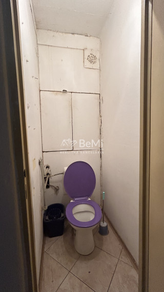 Na predaj 3 izbový byt vo výbornej lokalite, Hnúšťa