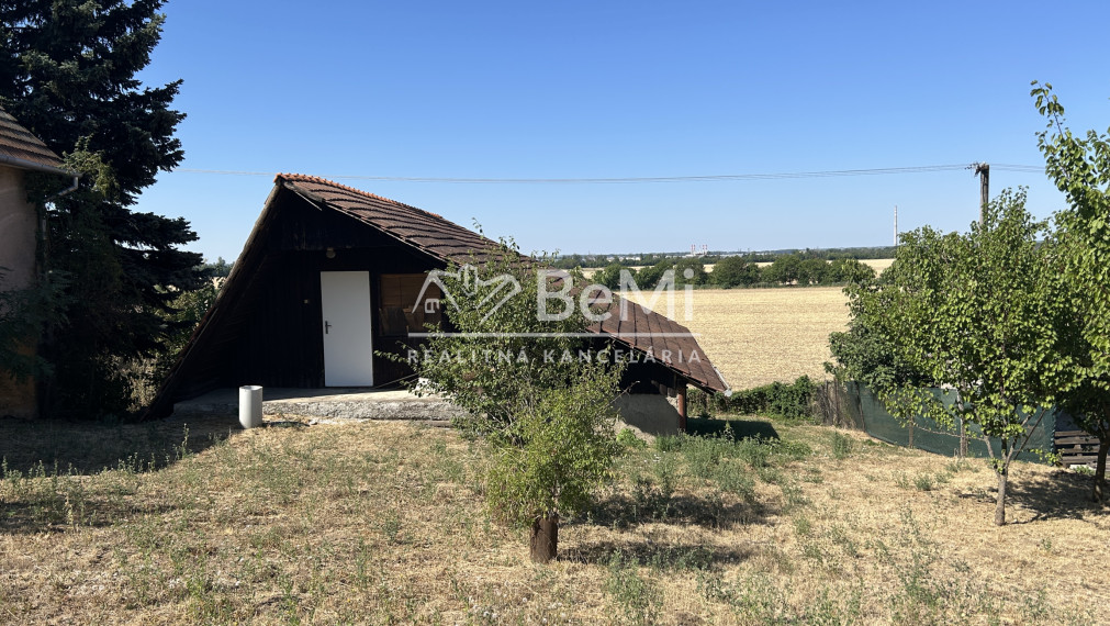 Predaj, Chata,  viničný dom, vinica   LEVICE 121-13-MIJK