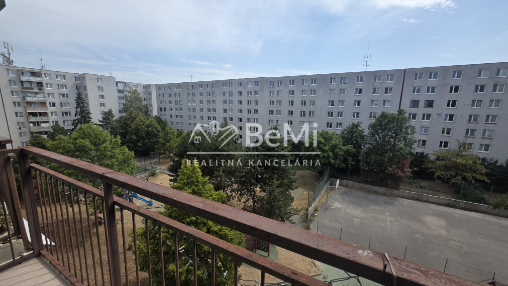Predaj 3-izbového bytu v Trenčíne  Duklianskych hrdinov