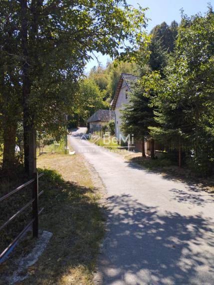 Vidiecky rodinný dom na predaj-Podkriváň
