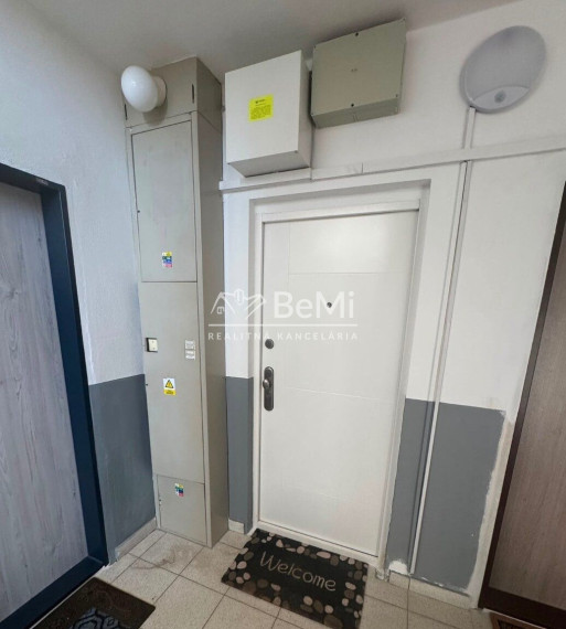 1 izbový byt  Nitra - Na Hôrke -ID-010-111-VISK