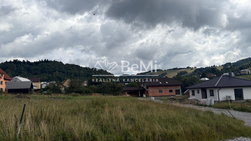 Predaj: Stavebný pozemok ,503m2, Skalité, okr. Čadca (270-14-MACH)