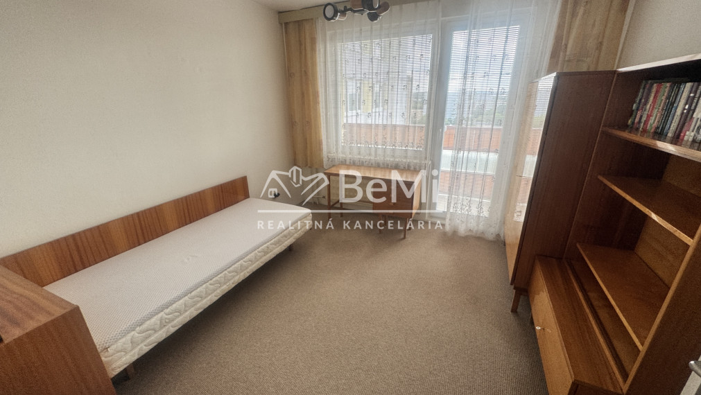 Nitra CHRENOVÁ - 3 izbový byt, 78 m2