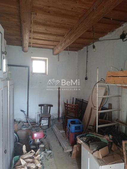 Exkluzívny predaj: 5-izb. dom v Kuzmiciach, pozemok 728 m² 023-12-RAKOE