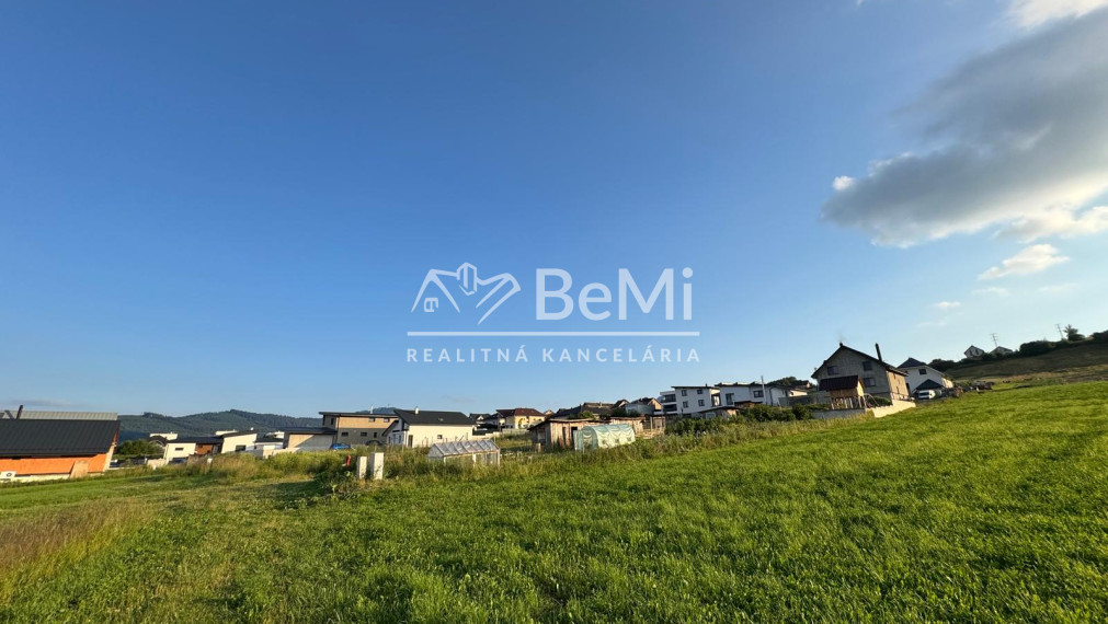 Na predaj pozemok Námestovo - Čerchle - 1 013 m2