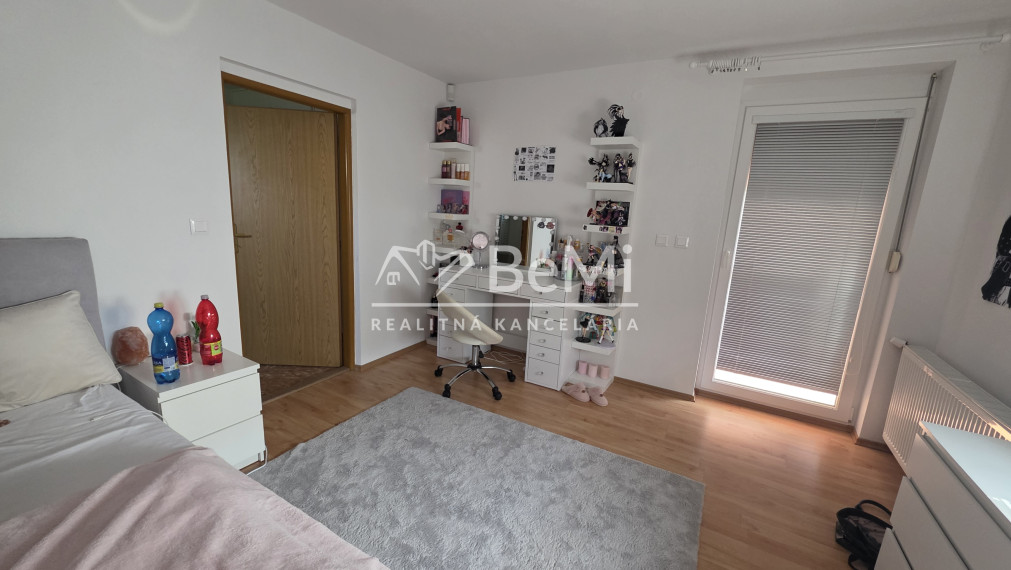 Exkluzívny rodinný dom –  bungalov s uzavretým vstupom