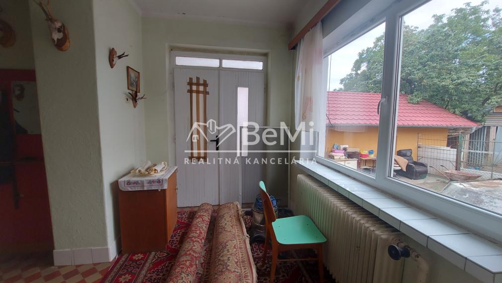 Predaj rodinný dom Černík, pozemok 2486m2, okr. Nové Zámky(254-12-JUF)