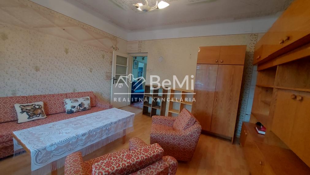 Predaj rodinný dom Černík, pozemok 2486m2, okr. Nové Zámky(254-12-JUF)